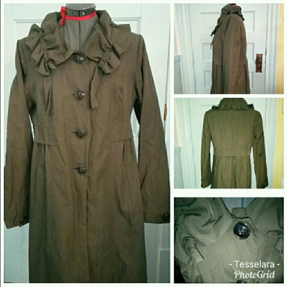 Ann Taylor drawstring ruffle raincoat sz M